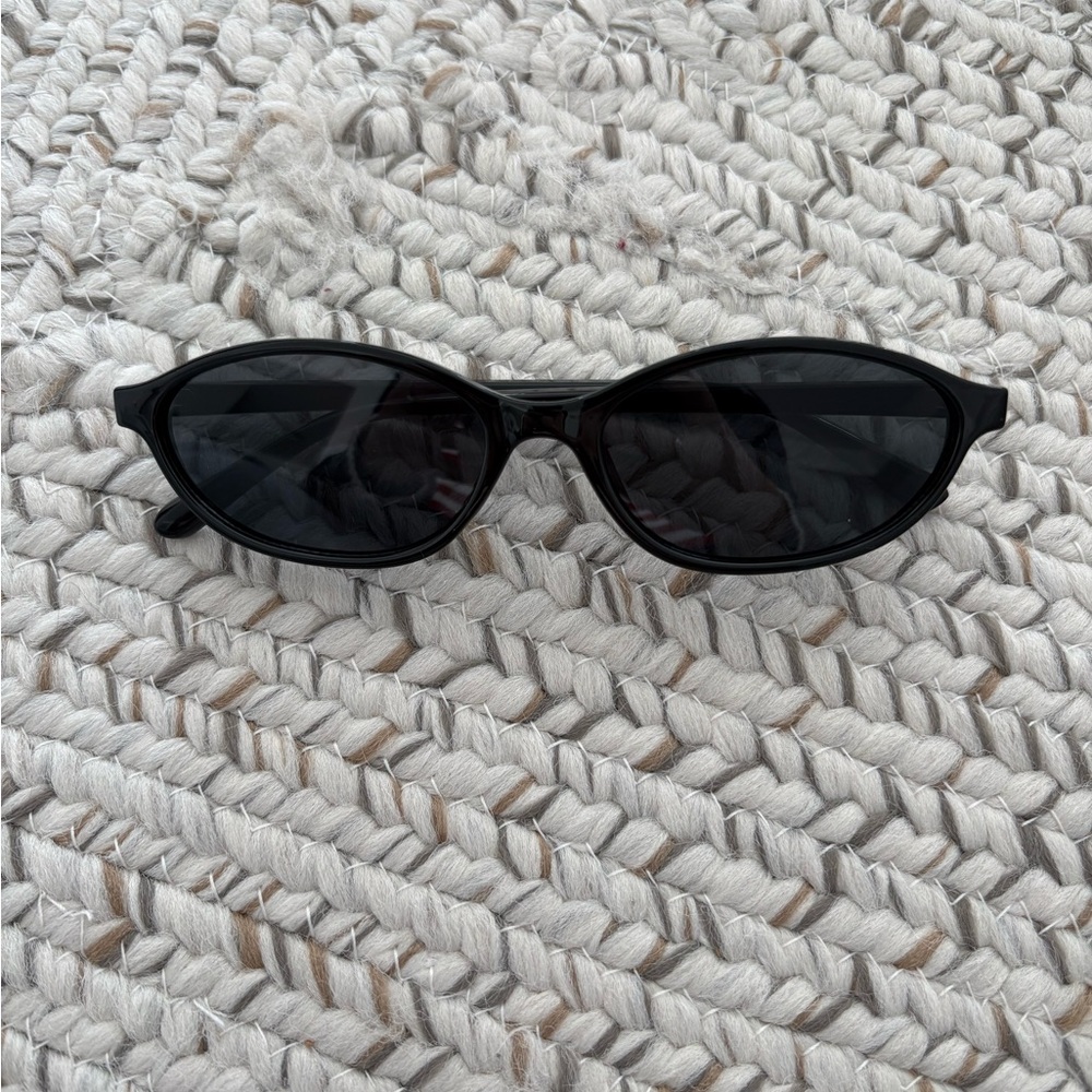 NEVER WORN. Classic Black Sunglasses